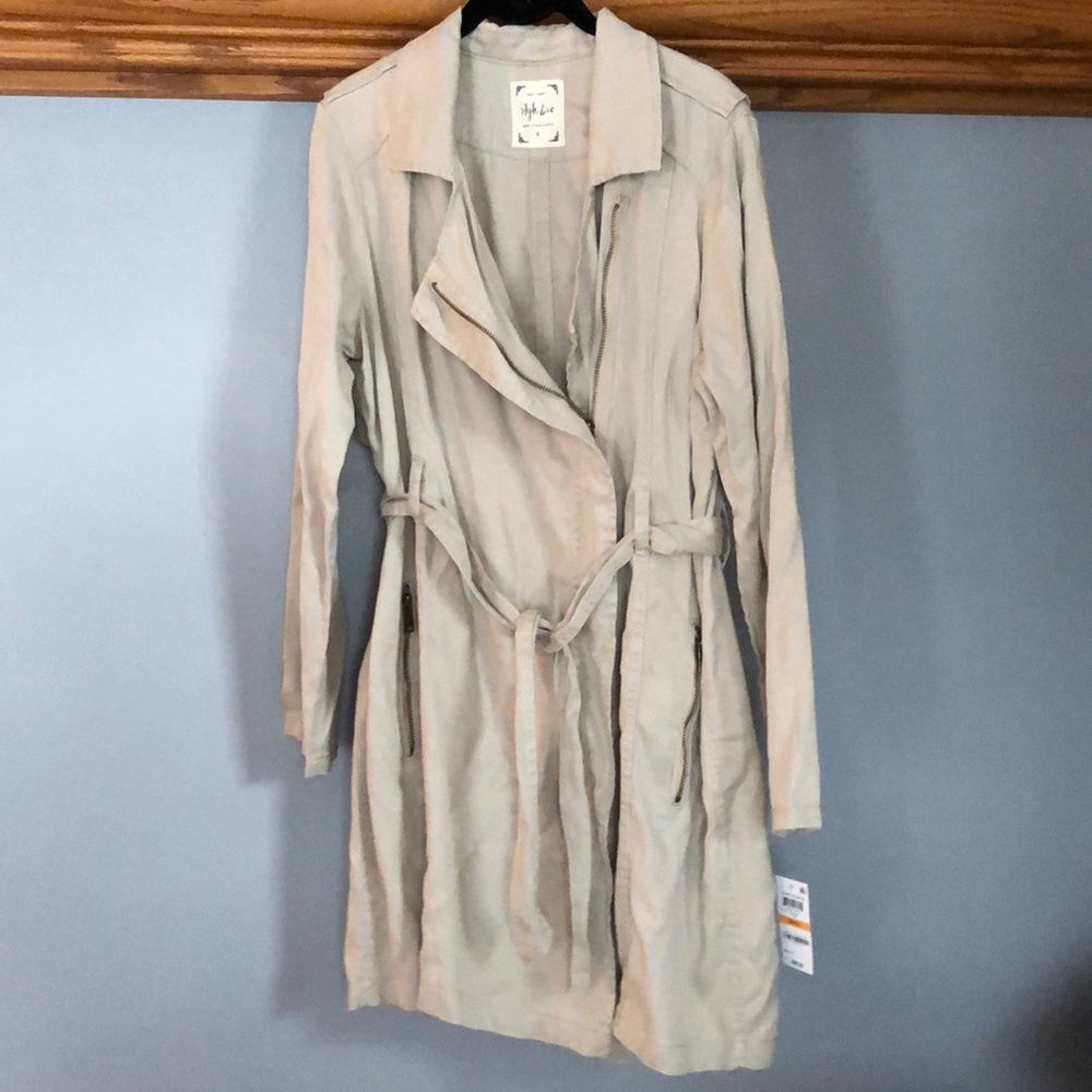 Lightweight Style & Co. Trench coat